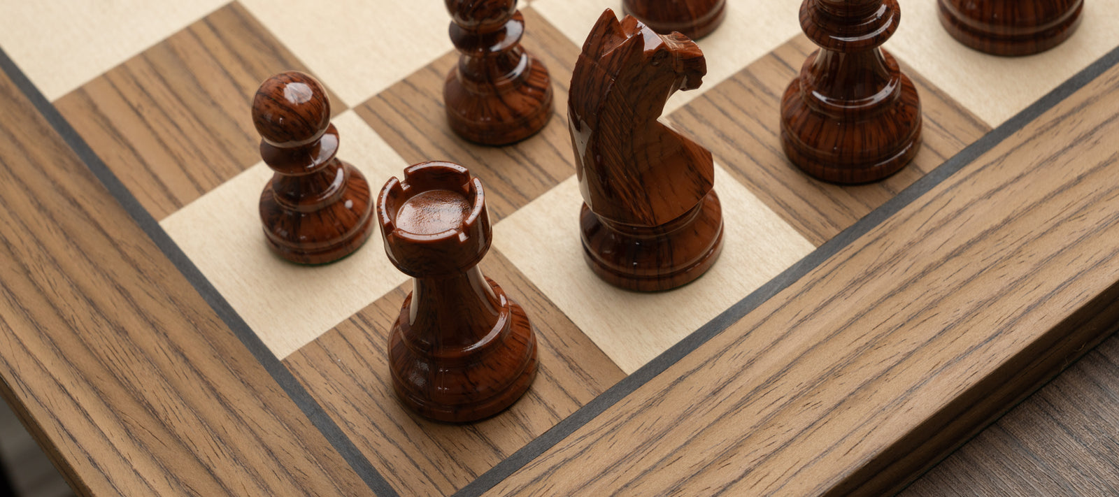 ajedrez de madera