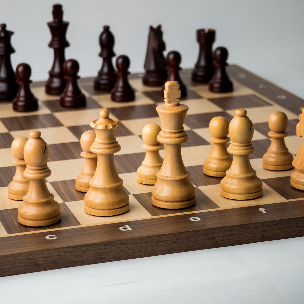 Ajedrez de Madera SET Jugador de Torneo Nogal 2.0