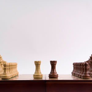 Ajedrez de Madera Modelo Madrid - Plegable Sin Coordenadas con piezas templario y almacenamiento interior