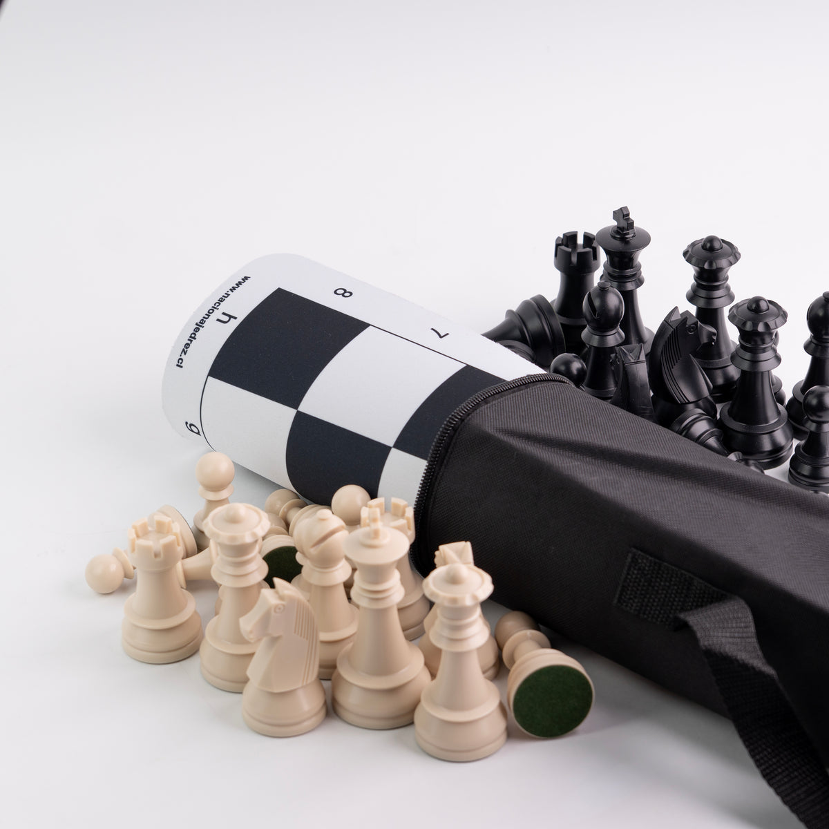 Tablero de ajedrez de goma con set de piezas ABS peso normal
