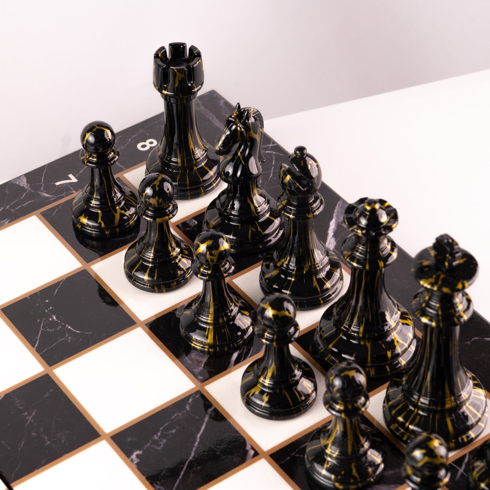 Set de Ajedrez Plegable tipo Mármol con Piezas Marmoladas