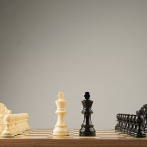 Piezas De Ajedrez Torneo Polímero Blanco y Negro Conjunto Completo De 34 Piezas