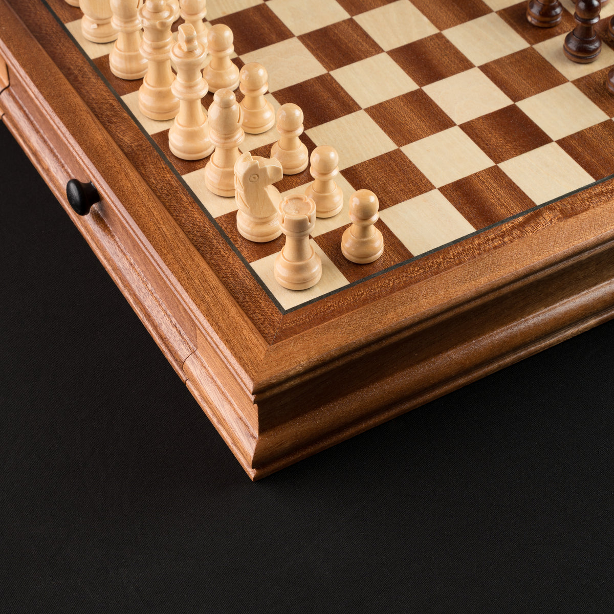 Ajedrez de Madera Magnético con Dos Cajones de Almacenamiento 32x32CM