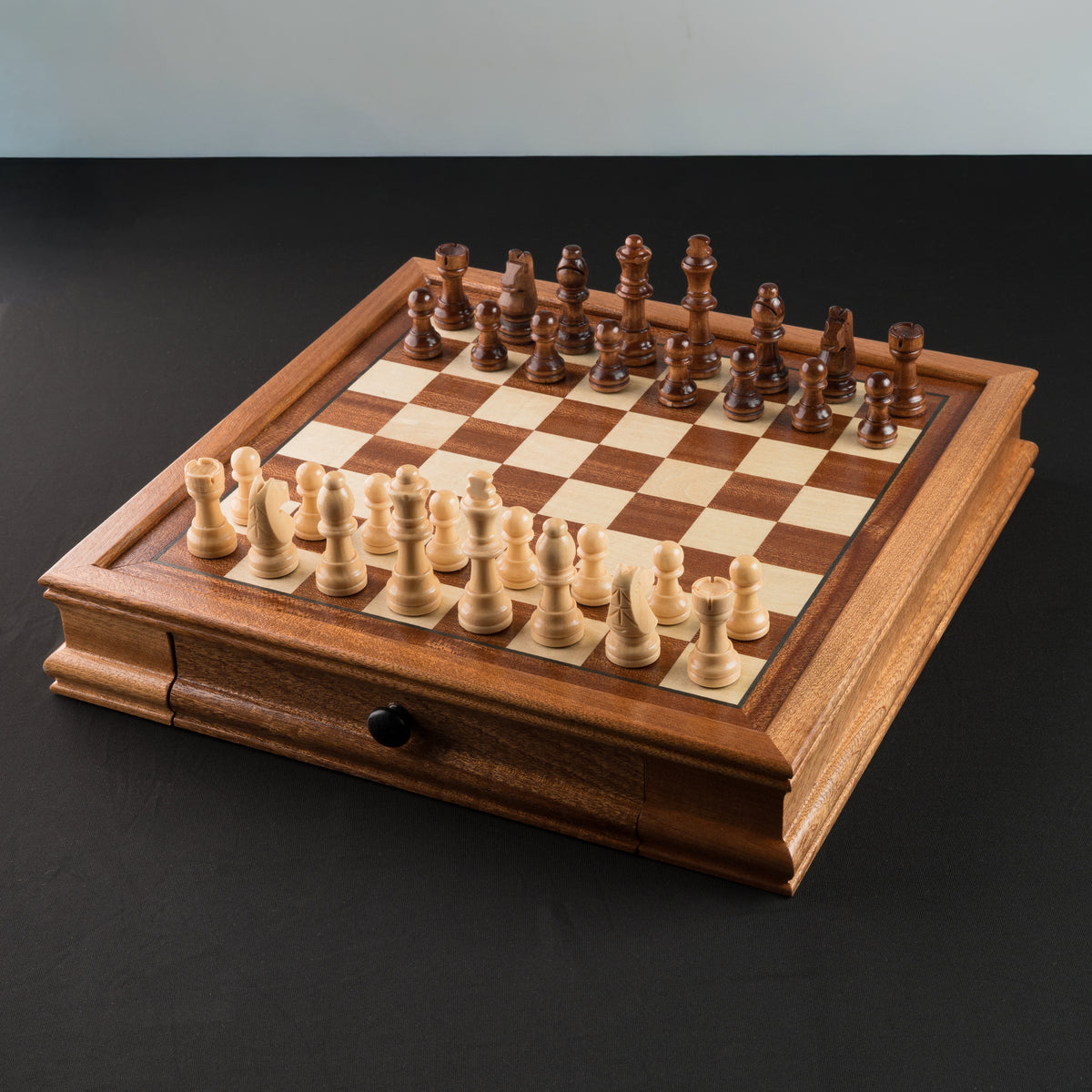 Ajedrez de Madera Magnético con Dos Cajones de Almacenamiento 32x32CM
